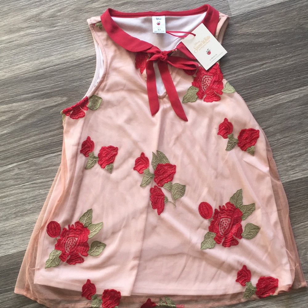Disney Snow White Collection, sleeveless blouse w/embroidered roses, Size XS NWT